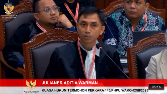 
					Kuasa Hukum KPU Kota Palu Julianer Aditia Warman (Foto: Tangkapan Layar)