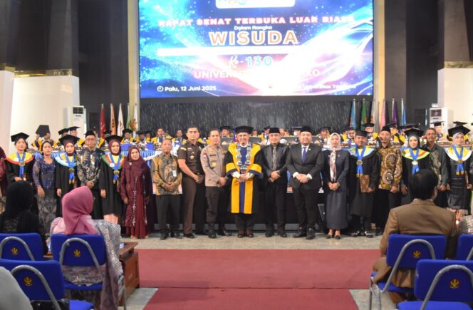 
					Wisuda Universitas Tadulako Ke 130. (Foto: Istimewa)