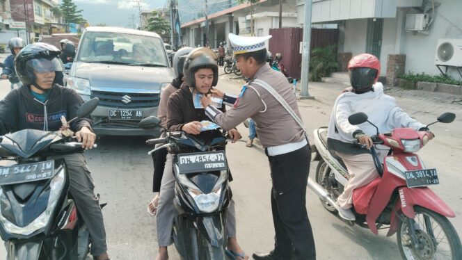 
					Operasi Patuh Tinombala 2025: Angka Kecelakaan dan Pelanggaran Lalu Lintas Turun Signifikan