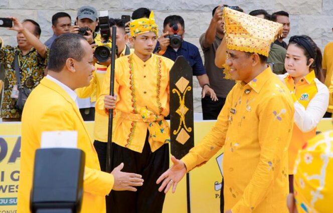 
					Menteri ESDM RI, Bahlil Lahadalia, dan Gubernur Sulteng, Anwar Hafid, menghadiri Musda ke-11 Partai Golkar Sulteng, (Foto: Istimewa)