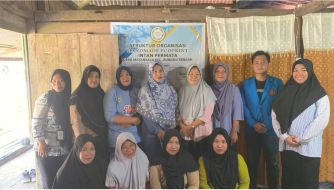 
					Kegiatan pengabdian Kepada Masyarakat Dosen Fakultas Ekonomi dan Bisnis Universitas Tadulako, (Foto: Istimewa)
