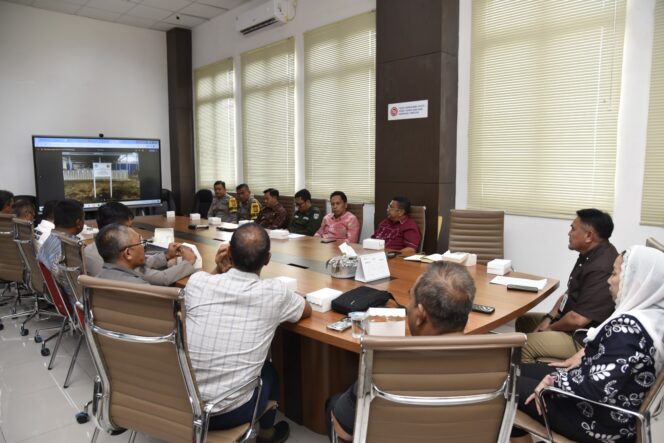 
					Rapat Koordinasi Antara Universitas Tadulako dan Pemerintah Kota Palu Penyelesaian Aset Tanah Di Jalan Untad 1, (Foto: Istimewa)