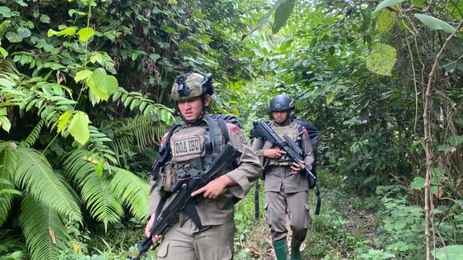 
					Tim Alfa 1 Satgas III Preventif Ops Madago Raya Malaksanakan Patroli Jalur Klasik Selama Tujuh Hari, (Foto: Istimewa)