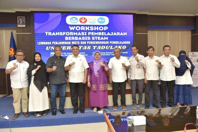 
					Foto Bersama Kegiatan Workshop Transformasi Pembelajaran Berbasis STEAM, (Foto: Istimewa)