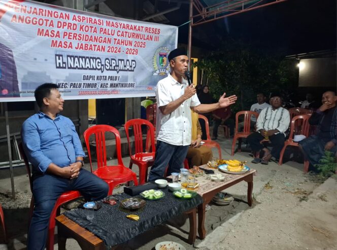 
					Anggota DPRD Kota Palu, H. Nanang, saat Reses di Kelurahan Tondo, Kecamatan Mantikulore, (Foto: Istimewa)