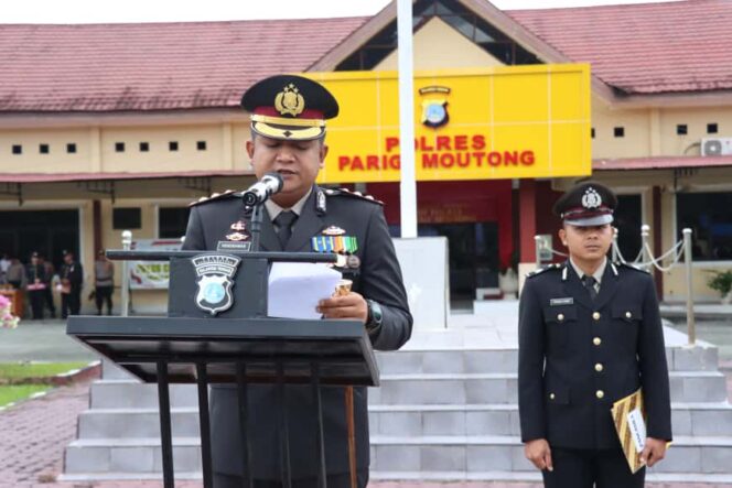 
					Kapolres Parigi Moutong Bertindak Sebagai Inspektur Upacara, Kapolres Parigi Moutong AKBP Dr. Hendrawan A.N., S.I.K., M.H. (Foto: Istimewa)