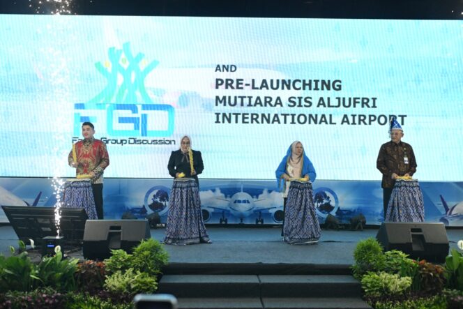 
					Wakil Gubernur Sulawesi Tengah (Sulteng), dr. Reny A. Lamadjido, Sp.PK., M.Kes. saat membuka Focus Group Discussion (FGD) sekaligus Pre-Launching bandara tersebut yang digelar di Sriti Convention Hall (Foto: Istimewa)