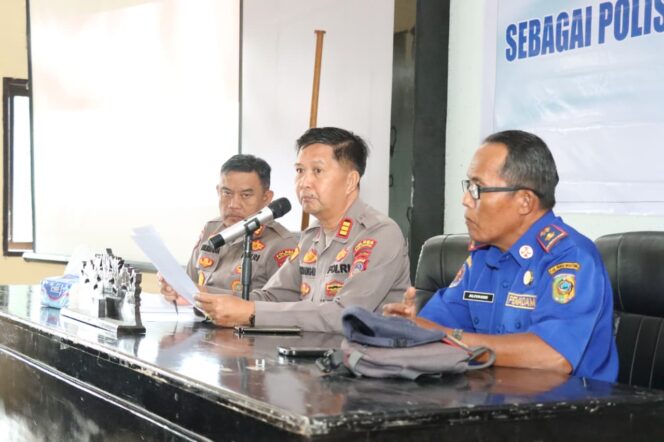 
					Polres Parigi Moutong melalui Satuan Pembinaan Masyarakat (Sat Binmas) kembali menegaskan komitmennya dalam menghadirkan Polri yang humanis, responsif, dan solutif. (Foto: Istimewa)