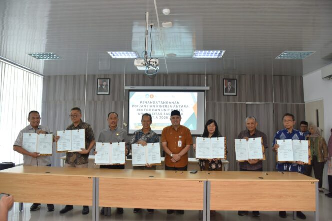 
					Penandatanganan Perjanjian Kinerja (PK) Tahun Ajaran 2026. (Foto: Istimewa)