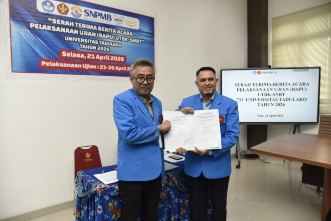 
					Universitas Tadulako melaksanakan kegiatan serah terima berita acara pelaksanaan Ujian Tulis Berbasis Komputer Seleksi Nasional Berdasarkan Tes (UTBK-SNBT) Tahun 2026, yang digelar di Ruang Rapat Rektor. (Foto: Istimewa)