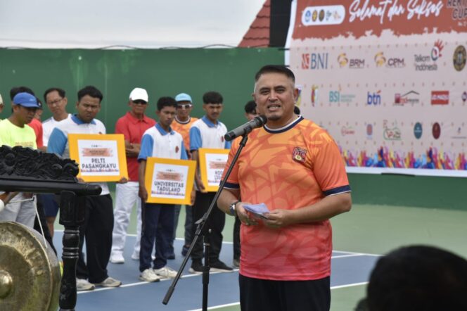 
					Rektor Universitas Tadulako Prof. Dr. Ir. Amar, ST., MT., IPU., Asean Eng. (Foto: Istimewa)