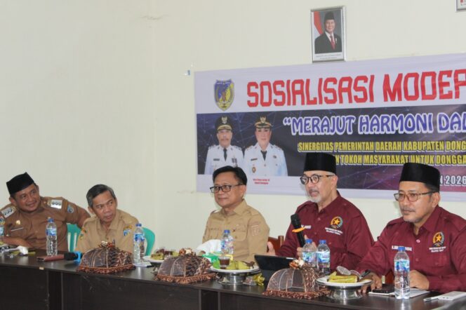 
					Kesbangpol Kabupaten Donggala Bekerja Sama Dengan FKUB Sulteng Menggelar Sosialisasi Moderasi Beragama Di Kecamatan Sirenja, Kabupaten Donggala. (Foto: Istimewa)