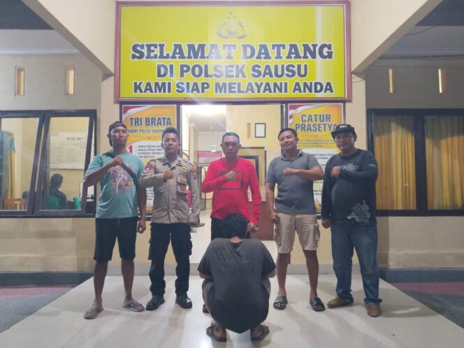 
					Jajaran Polsek Sausu, Polres Parigi Moutong (Parimo), berhasil mengungkap kasus dugaan pencurian yang terjadi di tiga rumah warga di Desa Balinggi Jati, Kecamatan Balinggi. (Foto: Istimewa)