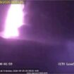 Gunung Anak Krakatau Mengalami Erupsi Dan Mengeluarkan Semburan Lava (Foto: PVMBG)
