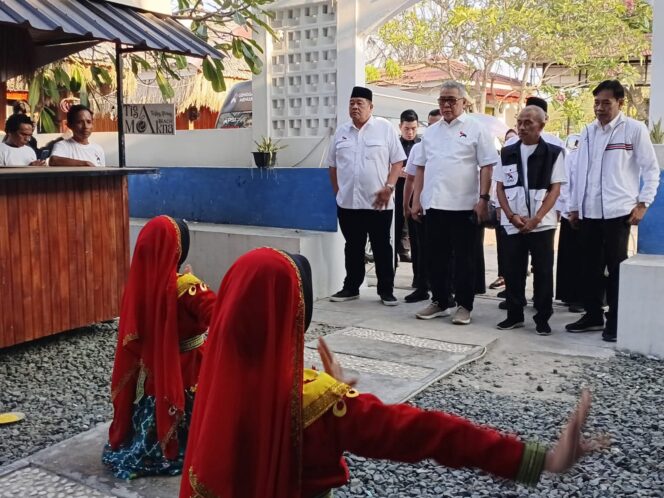 
					Ketua Harian DPP Partai Solidaritas Indonesia (PSI) Ahmad Ali Membuka Rapat Koordinasi Daerah (Rakorda) DPD PSI Kabupaten Donggala. (Foto: Istimewa)