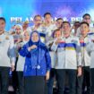Kepengurusan Kamar Dagang dan Industri Provinsi Sulawesi Tengah periode 2026–2031 resmi dikukuhkan. Pelantikan yang berlangsung di Lapangan Pogombo, Kompleks Kantor Gubernur Sulten. (Foto: Istimewa)