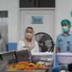 Wakil Wali Kota Palu Imelda Liliana Muhidin Melakukan Inspeksi Mendadak (sidak) Pelaksanaan Program Makan Bergizi Gratis (MBG) Di Sejumlah Satuan Pelayanan Pemenuhan Gizi (SPPG) dan Sekolah Penerima Manfaat. (Foto: Istimewa)