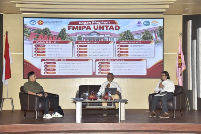 
					Fakultas Matematika dan Ilmu Pengetahuan Alam (FMIPA) Universitas Tadulako (Untad) menggelar Special Event MIPA Beyond Inspiration Melalui Dialog Interaktif Bertajuk “Menyikapi Bumi, Membagikan Info: Refleksi Pengamat Kebencanaan Sulawesi Tengah” di Aula FMIPA Untad. (Foto: Istimewa)