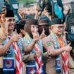 Gubernur Sulawesi Tengah Dr. Anwar Hafid, M.Si., Bersama Bupati Banggai AmirudinMembuka Kegiatan Mengikuti Kemah Prestasi IV tingkat Kwartir Cabang Banggai di Bumi Perkemahan Desa Arga Kencana, Kecamatan Moilong. (Foto: Istimewa)
