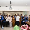 Lembaga Penelitian dan Pengabdian kepada Masyarakat Universitas Tadulako Bersama Wakil Wali Kota Palu, Imelda Liliana Muhidin, S.E., M.A.P., Menggelar Pembekalan KKN Tematik Pertanahan Tahun 2026. (Foto: Istimewa)