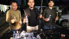 Personel Gabungan Menggelar Operasi Sarang Narkoba di Kelurahan Tavanjuka, Kecamatan Tatanga, Kota Palu. (Foto: Istimewa)