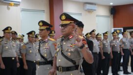Kapolda Sulawesi Tengah Irjen Pol. Rizal Irawan Memimpin Upacara Serah Terima Jabatan (sertijab) Wakapolda Sulteng dan Kapolres Parigi Moutong (Parimo) di Aula Rupatama Polda Sulteng. (Foto: Istimewa)
